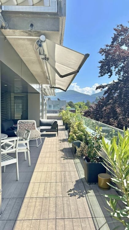 Magnifique appartement avec terrasse et vue au 5e étage 11