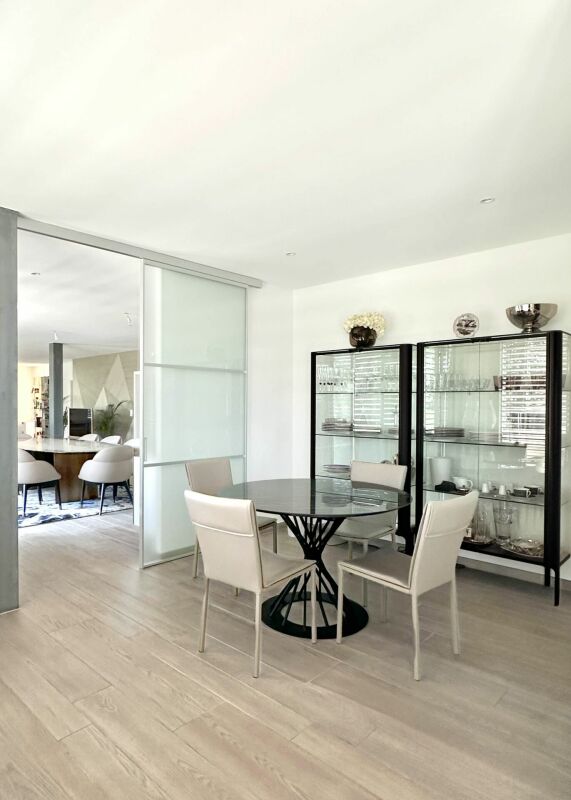 Magnifique appartement avec terrasse et vue au 5e étage