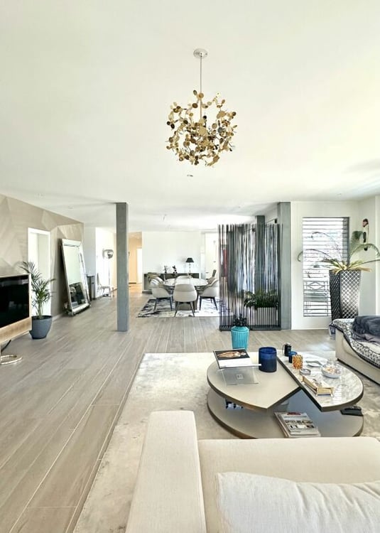 Magnifique appartement avec terrasse et vue au 5e étage 7