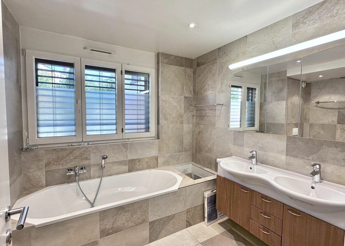 Bel appartement avec jardin à Champel