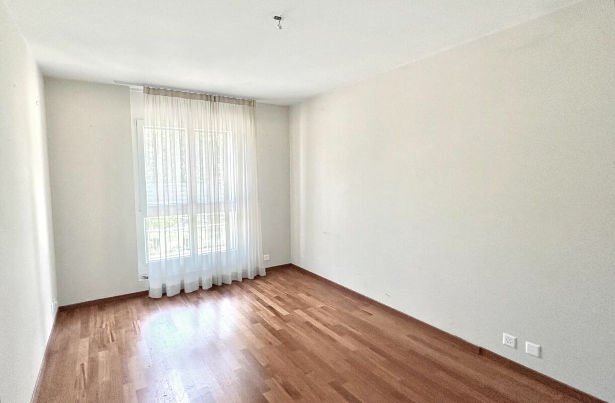 Bel appartement avec jardin à Champel