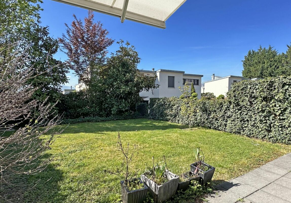Bel appartement avec jardin à Champel