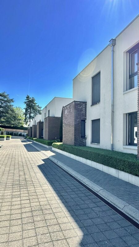 Bel appartement avec jardin à Champel