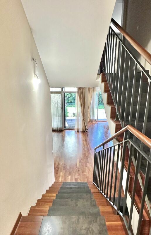 Bel appartement avec jardin à Champel