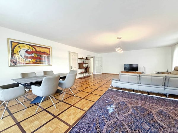 Bel appartement spacieux avec deux balcons 7