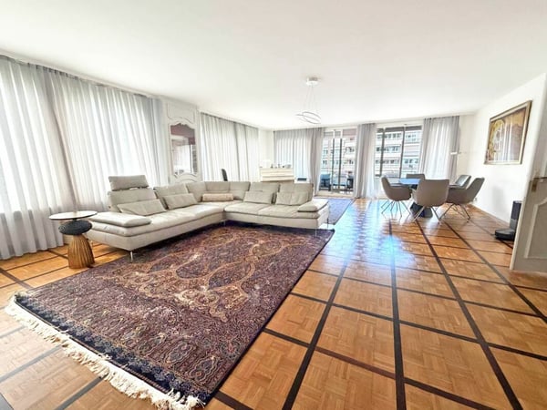 Bel appartement spacieux avec deux balcons 5