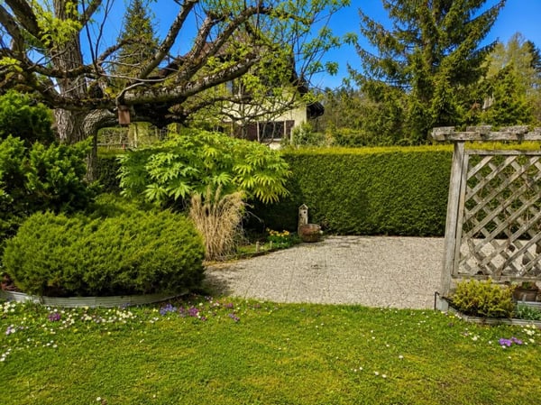 Off-Market : Reprise de bail Appartement meublé 2.5 pièces avec jardin 2
