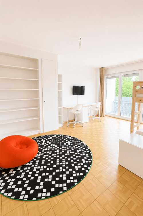 Reprise de bail 1er août 2026 - Appartement de 6 pièces au 2ème étage 10