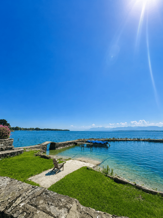 Exceptionnelle Propriété pieds-dans-l'eau à Nyon 8