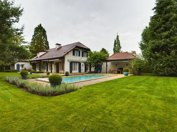 Maison individuelle avec piscine 7