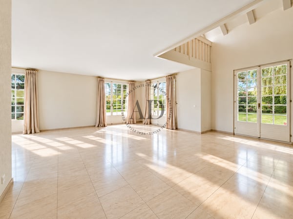 Maison individuelle avec piscine 4