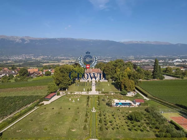 Historic elegance on Geneva's doorstep 3