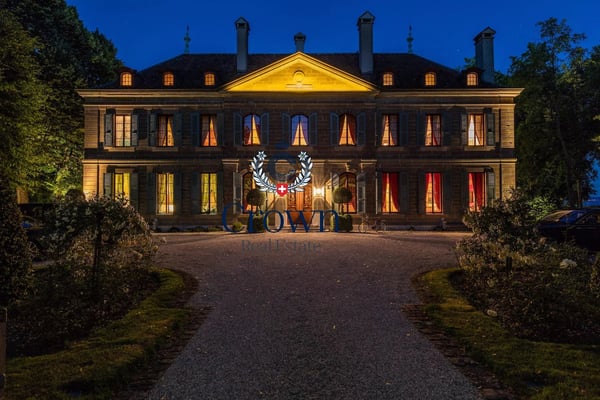 Historic elegance on Geneva's doorstep 6