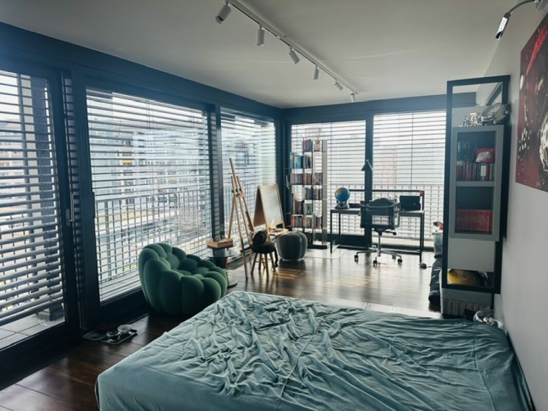 Triplex en attique style 