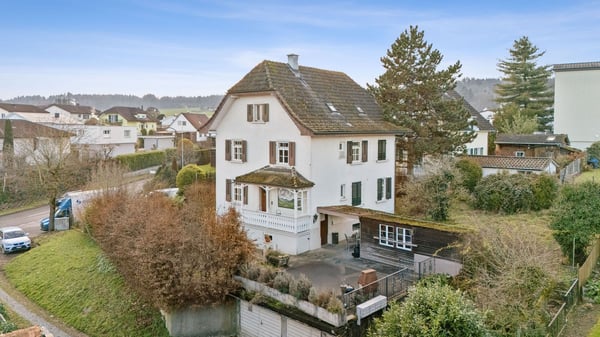 20-jähriges Mietkonzept mit 2 möblierten Zimmern. CHF 11'950 Brutto. 2