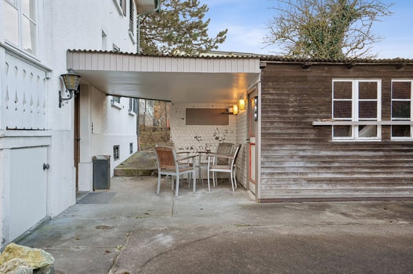 20-jähriges Mietkonzept mit 2 möblierten Zimmern. CHF 11'950 Brutto. 15