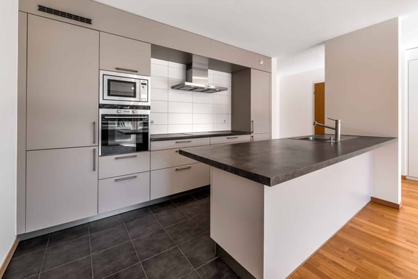 Nouveau ! Bel appartement traversant en exclusivité 2