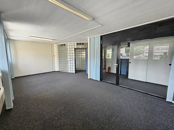 VOTRE NOUVELLE ACTIVITE DANS DE MAGNIFIQUES BUREAUX DE 280M2 3