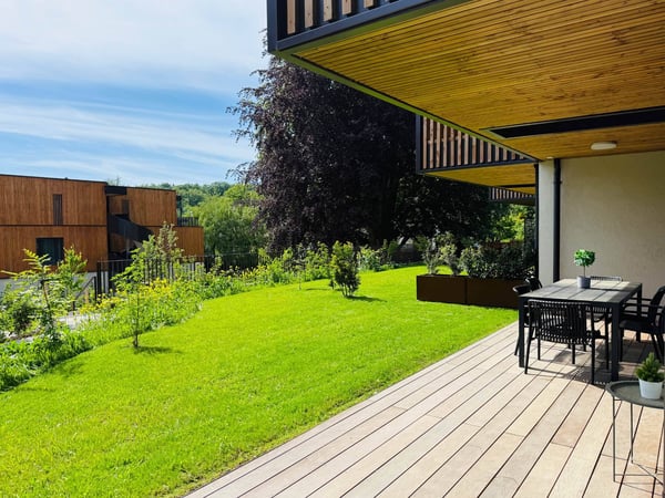 Maison de ville dans un parc arboré et privé 1