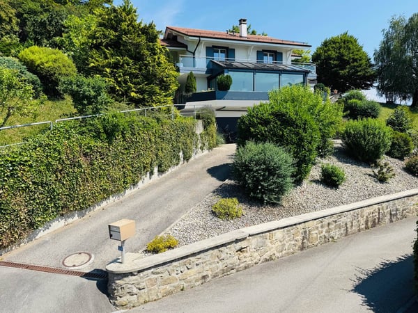 Spacieuse villa familiale avec une vue imprenable 1
