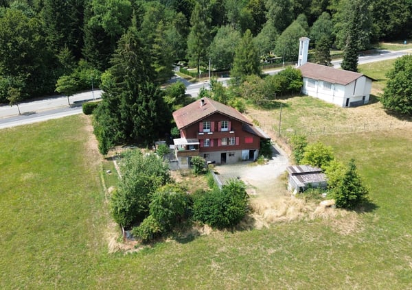 Exclusivité - Villa rénovée en vente sur plans à Vers-chez-les-Blanc 4