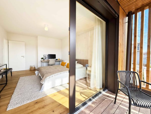 Maison de ville dans un parc arboré et privé 9
