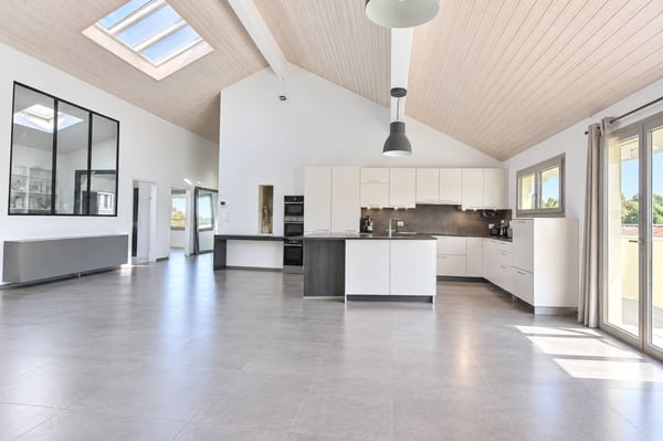 Appartement d'exception - Volumes et matériaux nobles 2