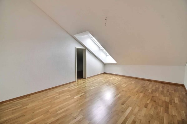 Superbe appartement 3.5 pièces avec mezzanine et loggia à Gollion 3