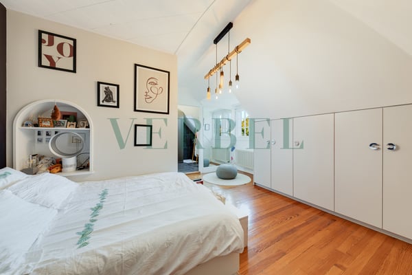 L'élégance intemporelle d'une maison de maître lausannoise 12