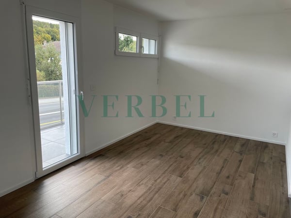 Studio lumineux à louer à proximité de l'EHL 5