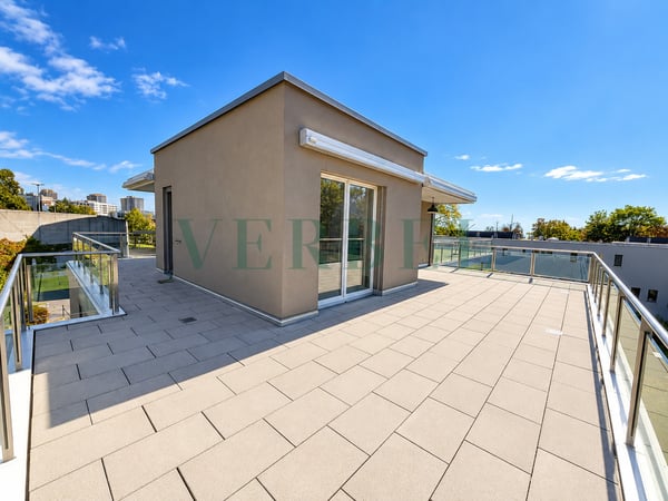 Attique lumineux avec magnifique terrasse 10