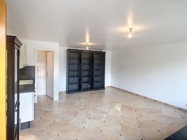 Au coeur de la bourgade d'Oron-la-Ville Joli bureau 2