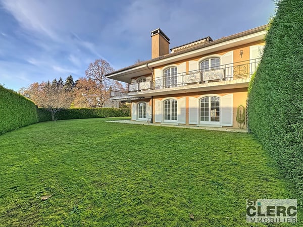 Bel appartement de 6 pièces avec jardin privatif 2