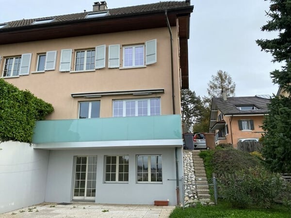 Magnifique villa mitoyenne de 6 pièces dans le quartier de Chailly 1
