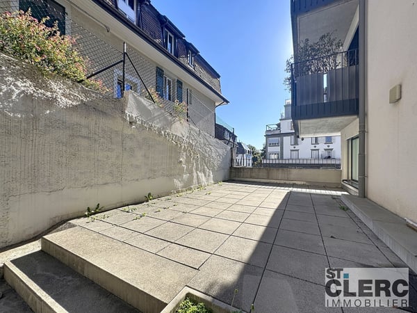 Bel appartement avec grande terrasse 1