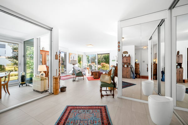 Élégant appartement sur deux niveaux avec jardin privatif arboré 8