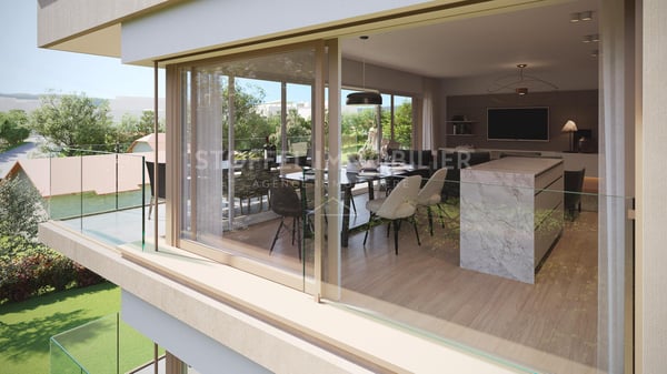 Spacieux appartement de 5 pièces avec deux grands balcons