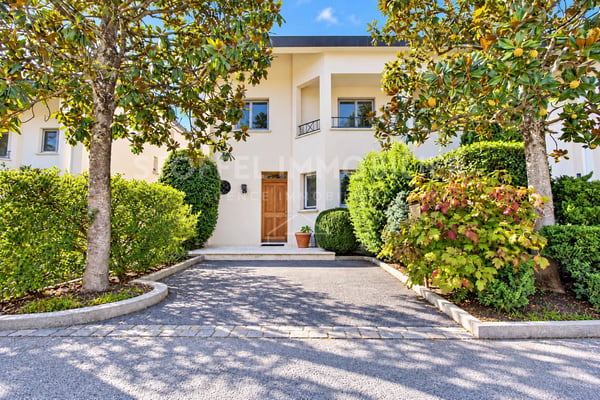 Magnifique Townhouse avec jardin arboré - Exclusivité 12