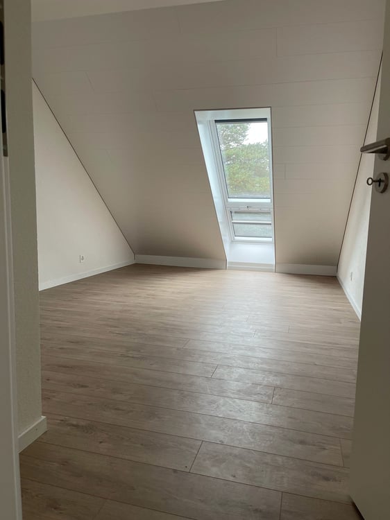 Nouvelle construction - Appartement/Duplex à louer à Champagne 3