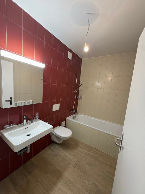 Charmant appartement de 2,5 pièces avec balcon à Vallorbe 5