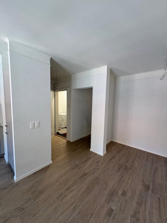 Charmant appartement de 2,5 pièces avec balcon à Vallorbe 10