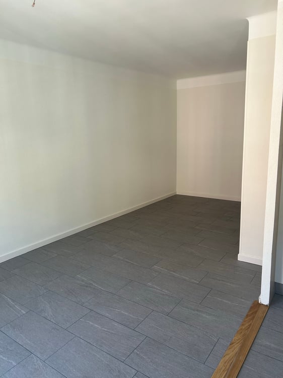 Charmant appartement de 2,5 pièces avec balcon à Vallorbe 8