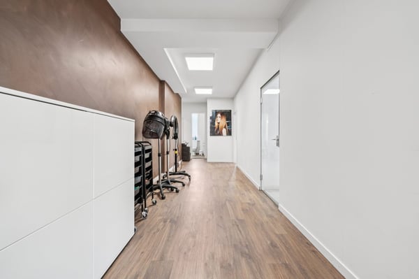 Local commercial au 1er étage 5