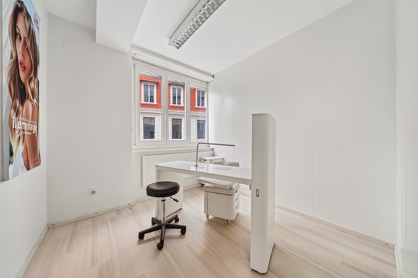 Local commercial au 1er étage 7