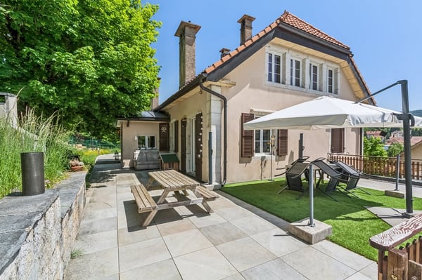 Maison individuelle composée de 2 appartements 6