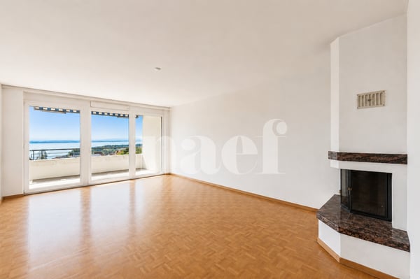 Votre première appartement aura une vue sur le Lac 2