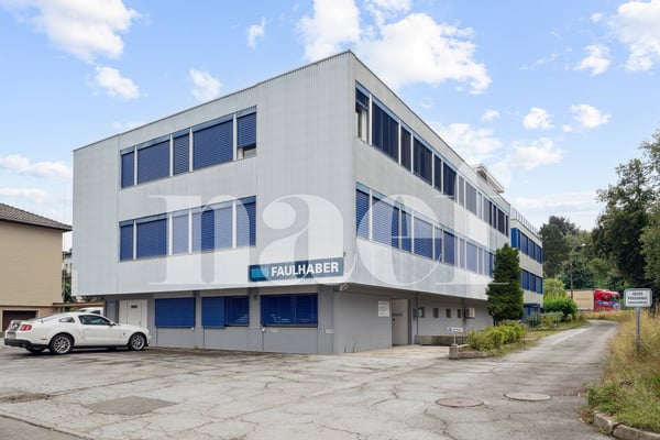 Immeuble industriel , artisanal et administratif 3