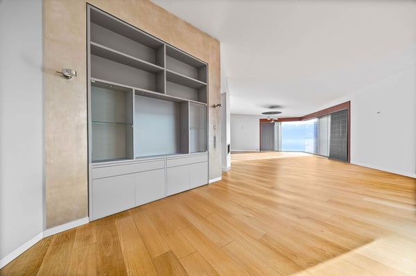 Attique contemporain avec panorama spectaculaire 2