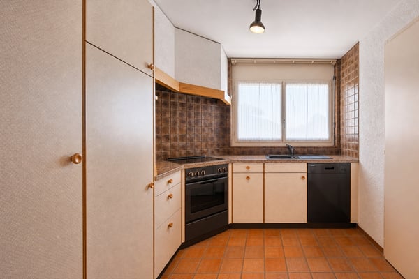 Spacieux 4 pièces avec fort potentiel dans un quartier recherché 5