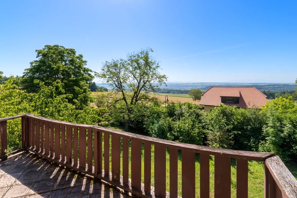 Villa familiale au fort potentiel dans un environnement privilégié 13